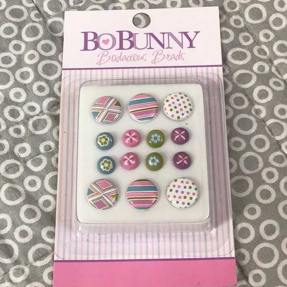 🏷 New Scrapbook Embellishments, Die Cuts & Brads Bundle - Picture 7 of 7